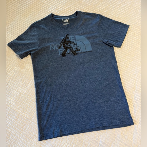 The North Face Bigfoot Sasquatch T-Shirt Size Medium - Picture 1 of 5